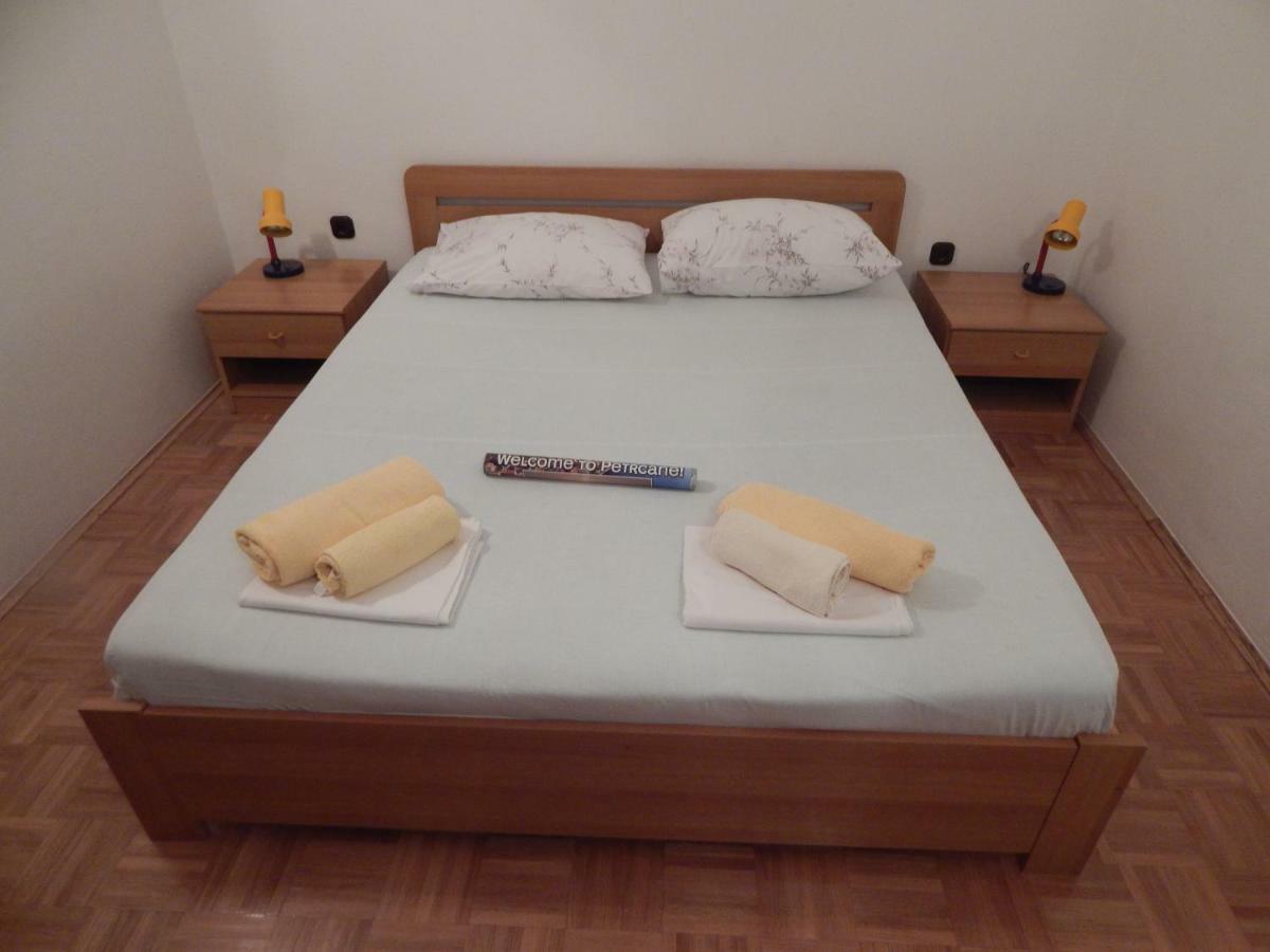 Apartman Duje Petrcane Eksteriør billede